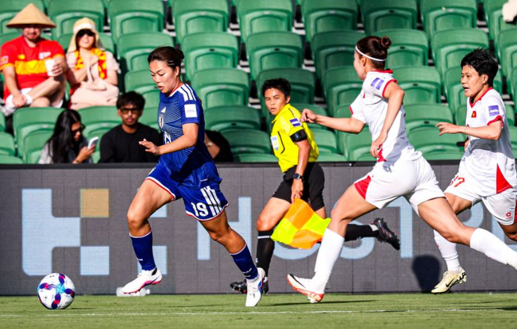 Phản ứng của CĐV châu Á khi tuyển nữ Việt Nam bị loại ở vòng bảng - 1