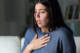 Lý do khiến nữ doanh nhân ăn uống lành mạnh vẫn bị ung thư trực tràng giai đoạn cuối