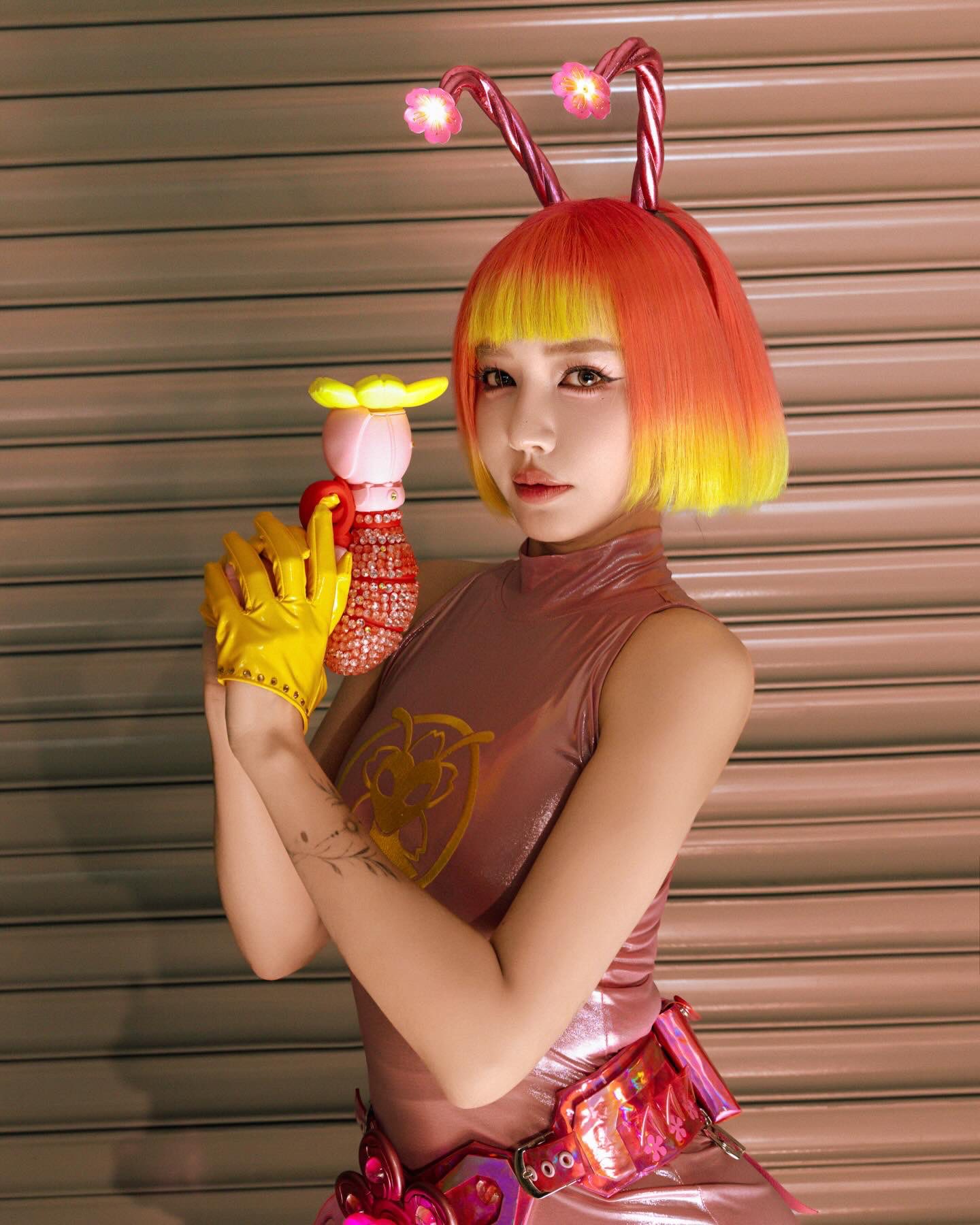 Mỹ nhân Việt hát 3 bài bỏ túi nửa tỷ đồng: Bị chê diễn hời hợt, nhan sắc ngày càng khác lạ- Ảnh 5.