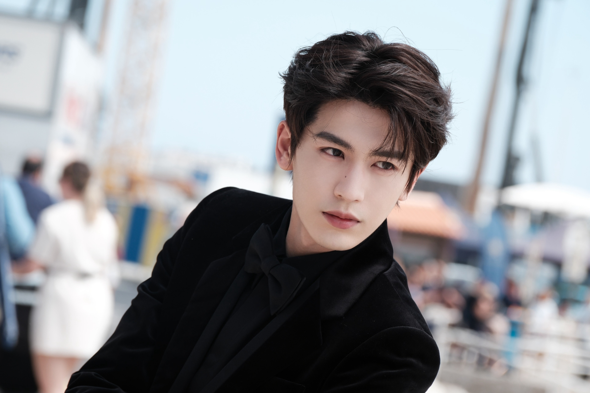 Cả thiên hạ có đúng 1 người lên phim đẹp đến phong thần, ngoài đời lại xấu không tả nổi- Ảnh 10.