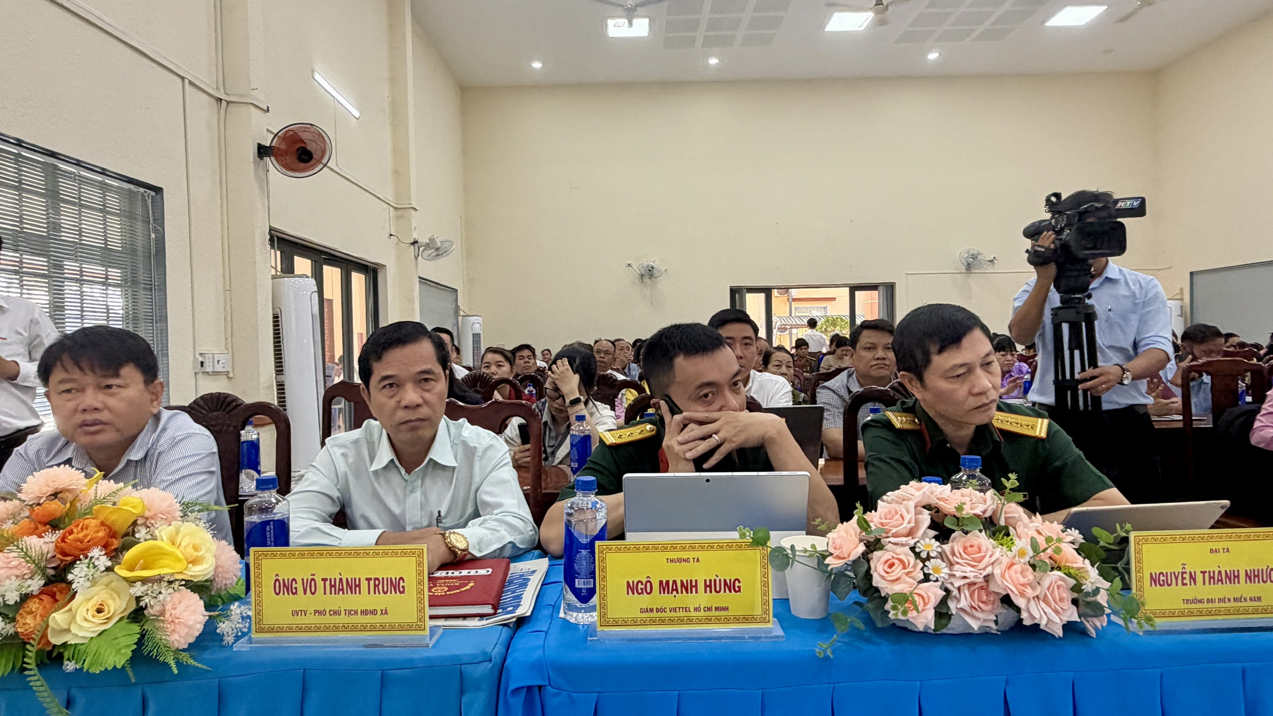 Cử tri phản ánh viễn thông yếu, trung tướng Tào Đức Thắng chỉ đạo khắc phục ngay- Ảnh 2.