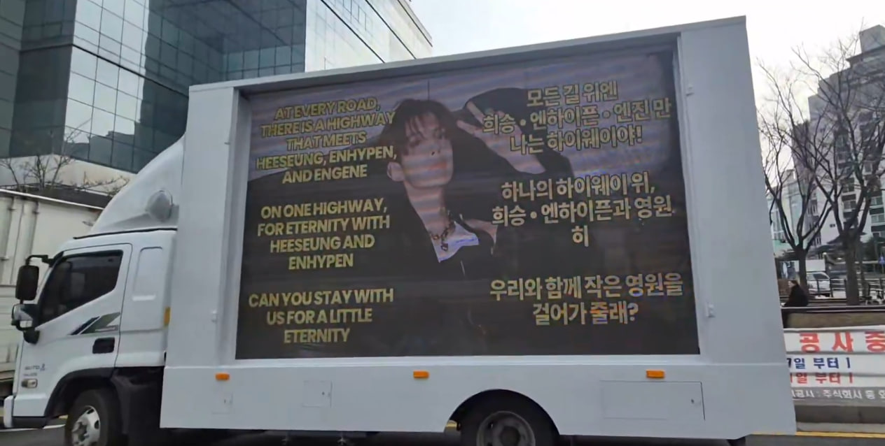 Mỹ nam khiến cả cõi mạng “khóc ròng”: Gương mặt đỉnh cao siêu thực, thông báo rời nhóm làm cả triệu người sửng sốt- Ảnh 4.