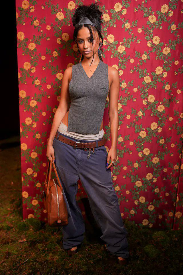 2 lần xuất hiện liên tiếp khi hở bạo gây bão của IT girl thế hệ mới Tyla- Ảnh 3.