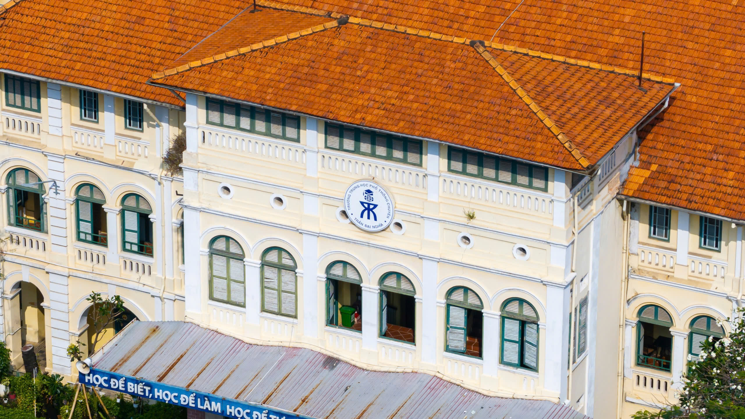 Trường dòng 150 tuổi dành cho nam sinh đầu tiên ở TP.HCM có gì đặc biệt?- Ảnh 2.