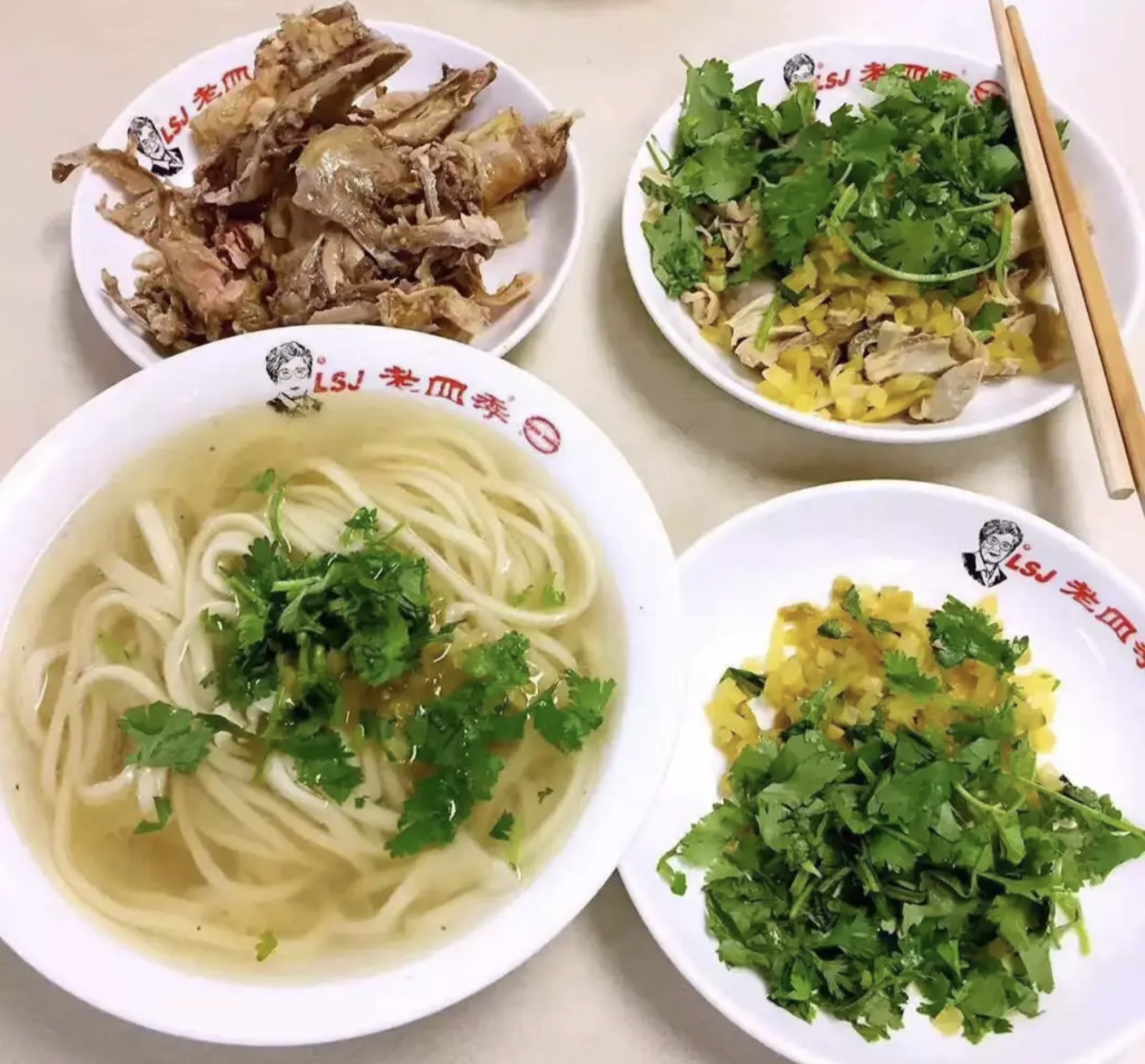 Ai mê bún phở chắc chắn phải thèm 