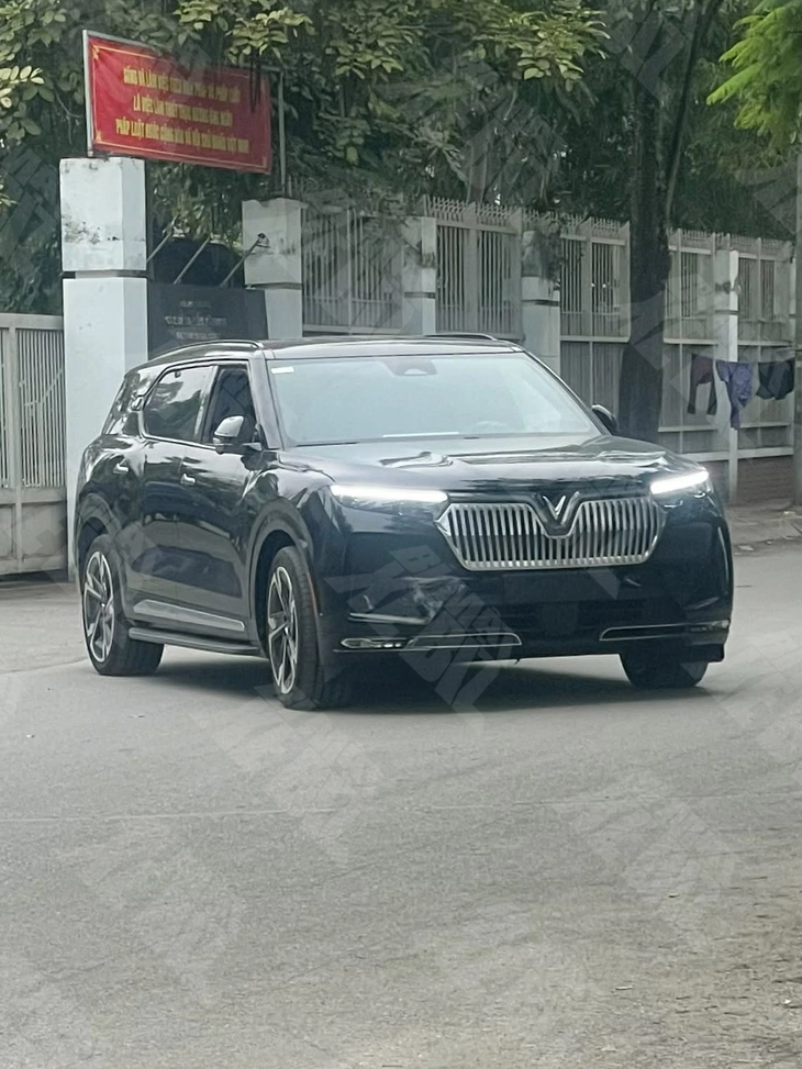 VinFast VF 9 - Ảnh 4.