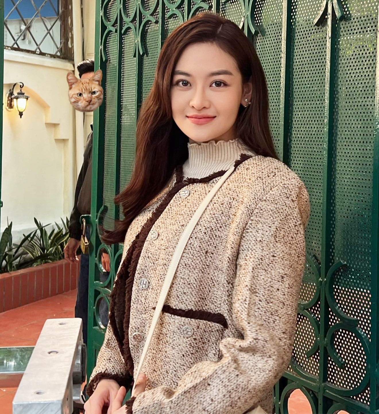 Mỹ nhân bí ẩn nhất phim Việt hiện tại: Ai cũng biết tên nhưng không biết mặt, một khi xuất hiện là ngập drama- Ảnh 3.