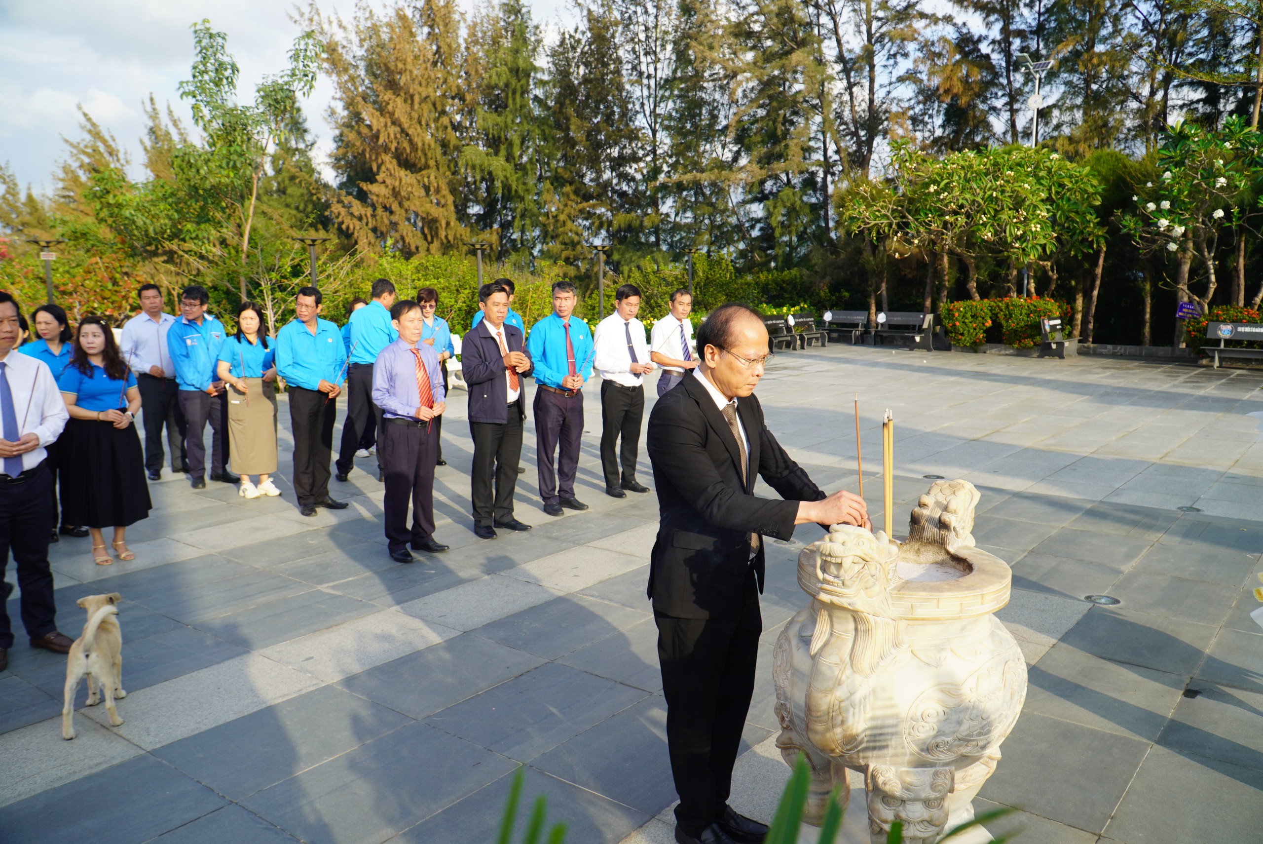 Cả nước hướng về Khu tưởng niệm chiến sĩ Gạc Ma - Ảnh 2.