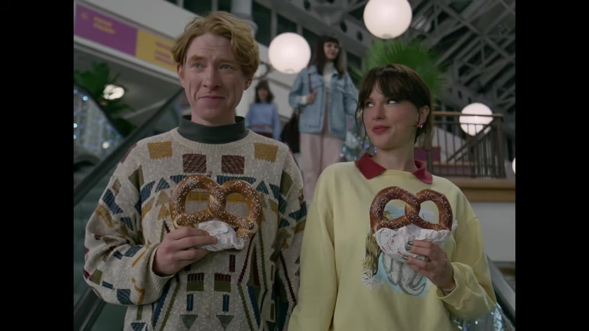 MV "Opalite" của Taylor Swift