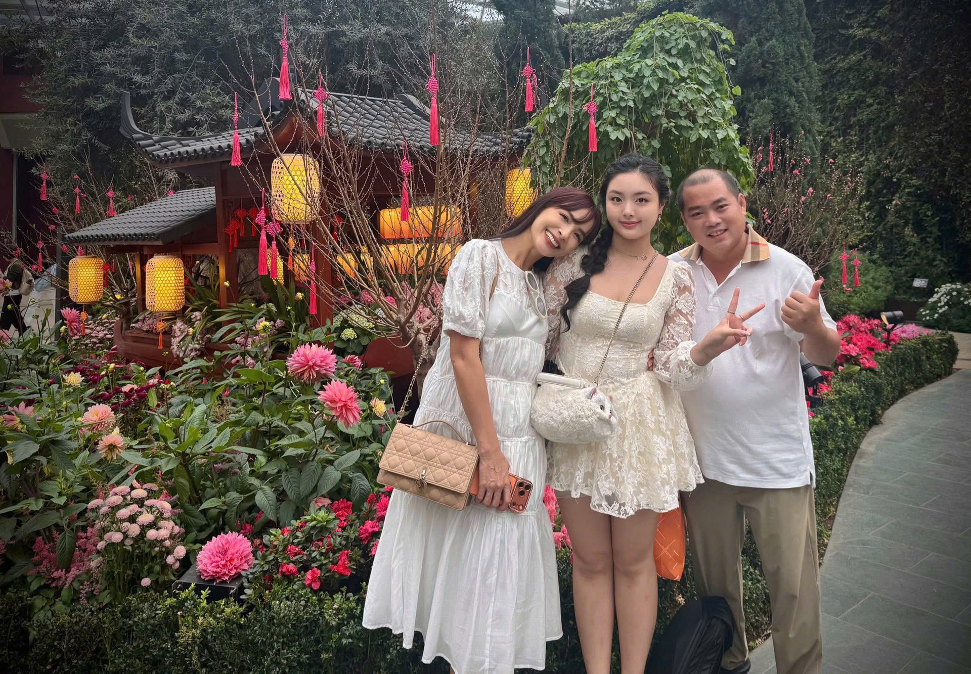 Hôn nhân 20 năm Thúy Hạnh - Minh Khang: Từng vay tiền cưới, U50 ở biệt thự - 10