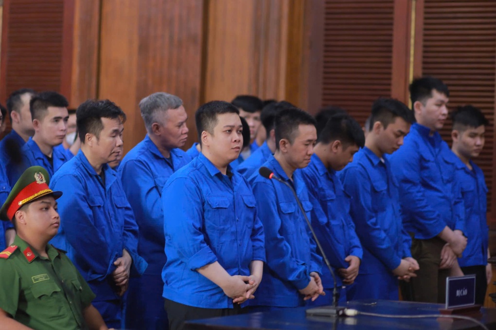 Nam sinh đột nhập bảo tàng ở Quảng Trị trộm súng rồi đem về giấu ở TPHCM - 2