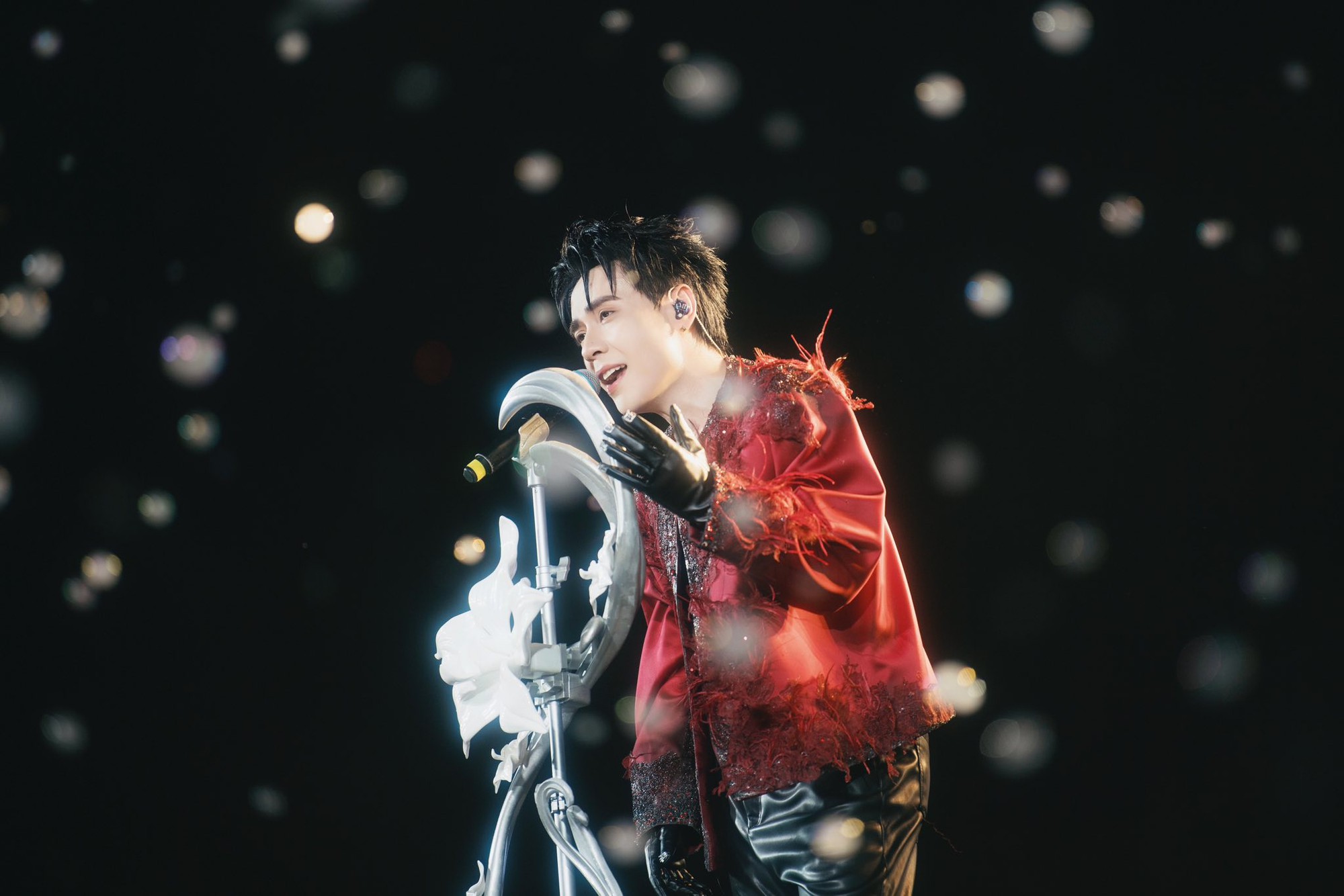 Lộ diện dàn sao khủng hội tụ tại concert của MSB!- Ảnh 3.