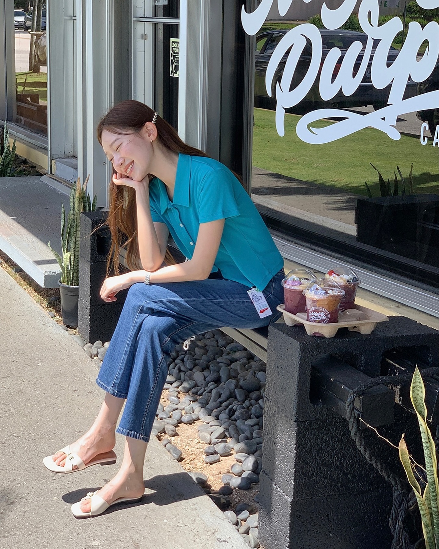 5 kiểu trang phục kết hợp một cách hoàn hảo với dép sandal- Ảnh 10.