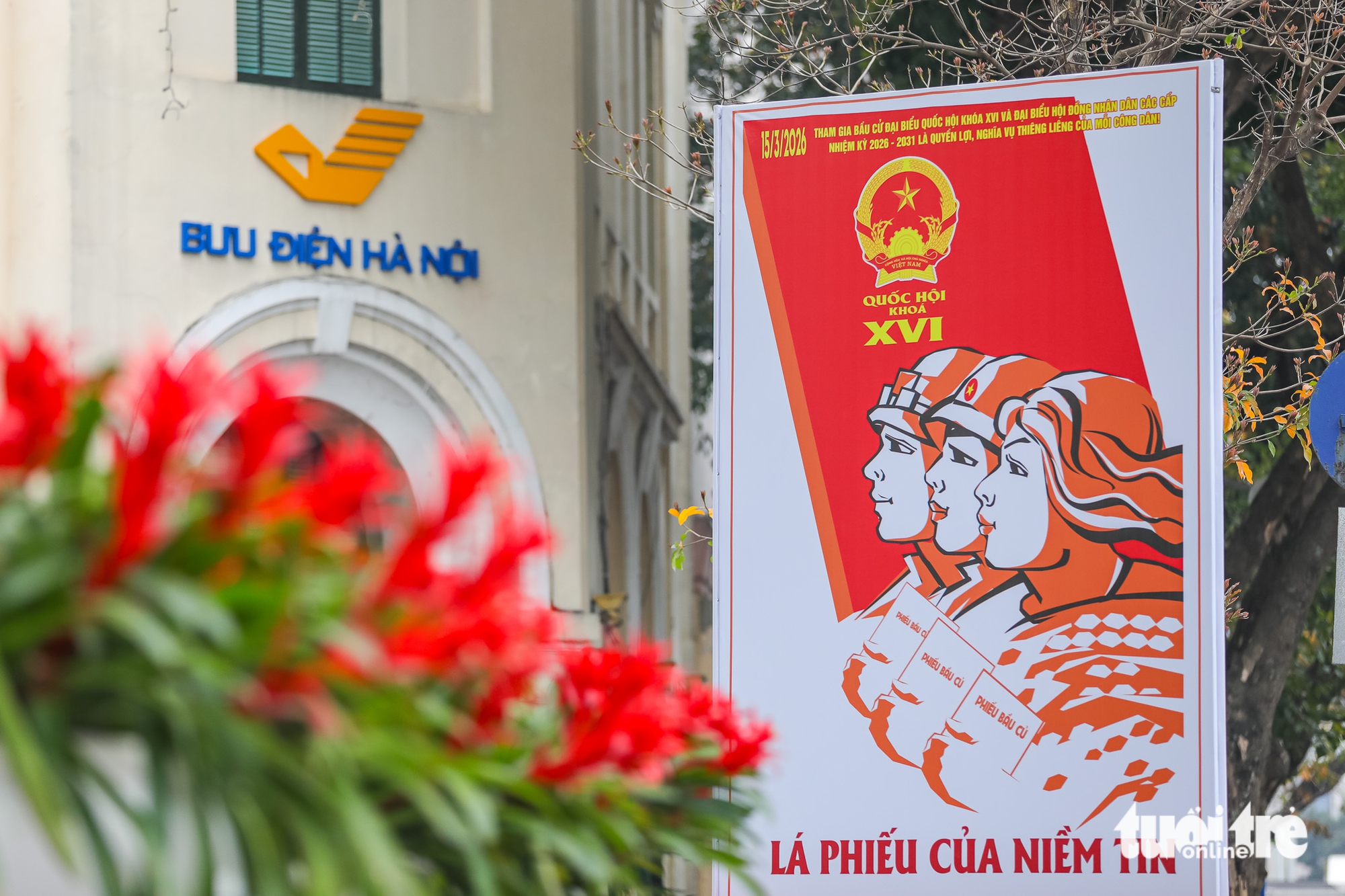 Hà Nội rực rỡ chào đón 'Ngày hội non sông' - Ảnh 7.