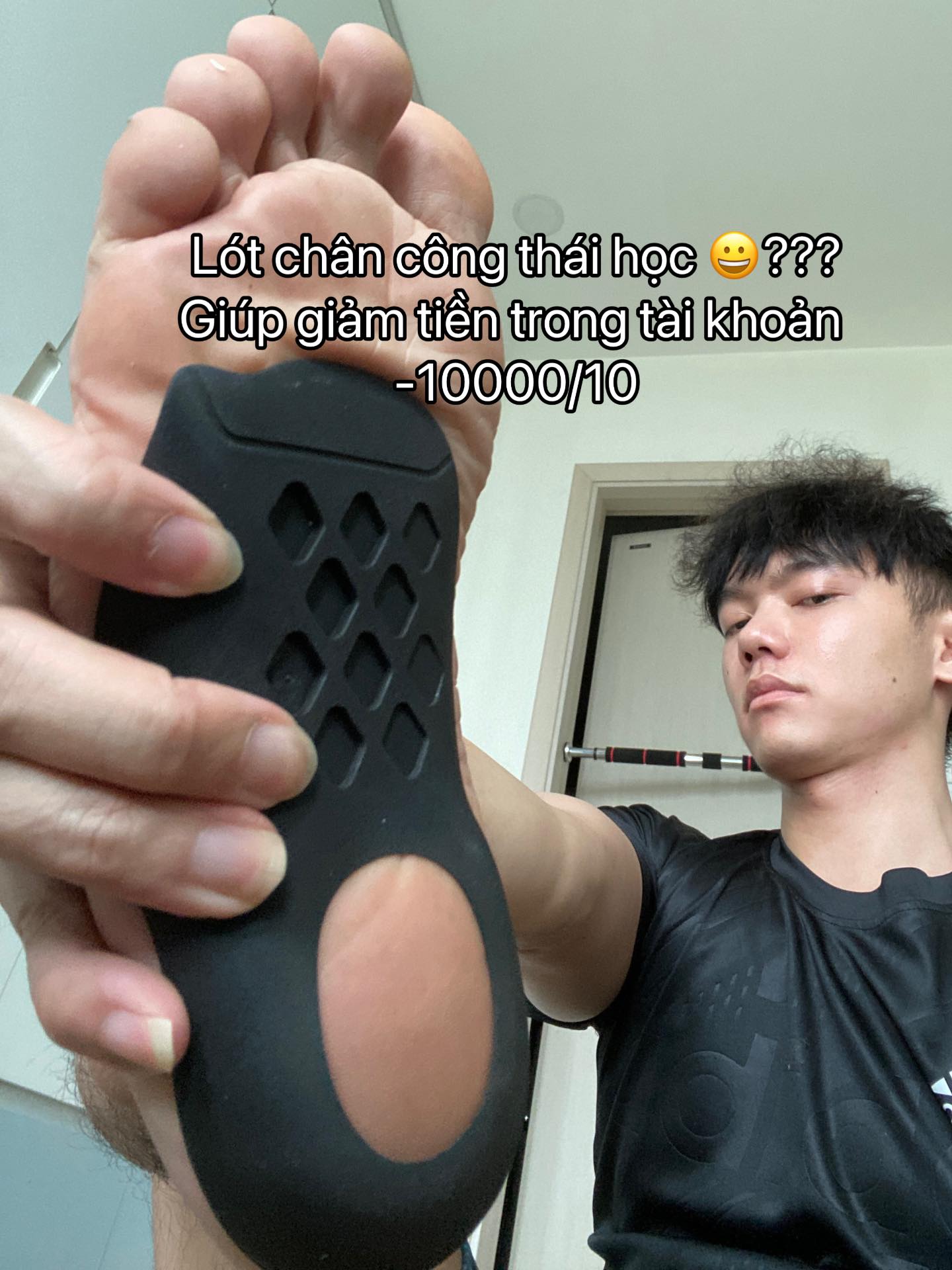 Không gắn link Affiliate, 1 thanh niên review chân thật 10 sản phẩm hot trend rồi kết luận: 