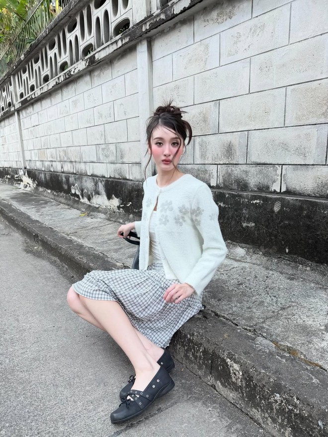 Giày bệt đơn giản nhưng đủ sức tạo nên phong cách cuốn hút- Ảnh 8.