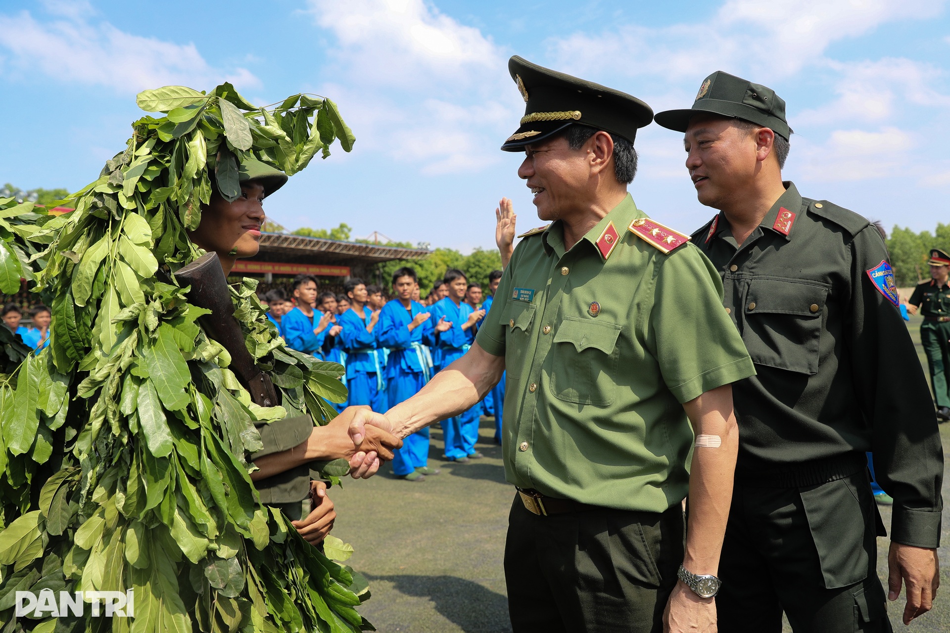 Mãn nhãn với màn diễn tập trấn áp bạo loạn của các học viên công an - 16