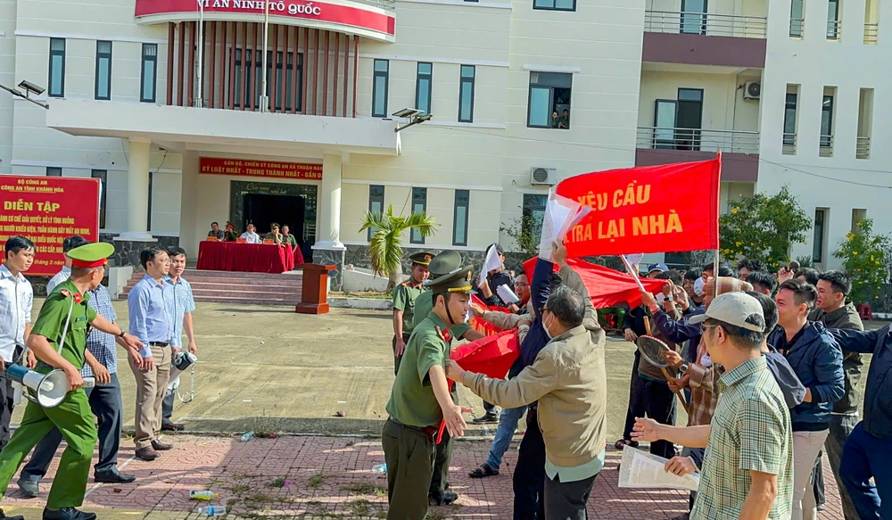 z7608889261494_a72621dbab80f72a22d5a68b660bdafb (1).jpg