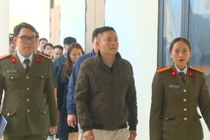 Triệt phá đường dây lừa đảo hàng trăm tỉ dưới mác thảo dược 'Hoàng Minh Đường'