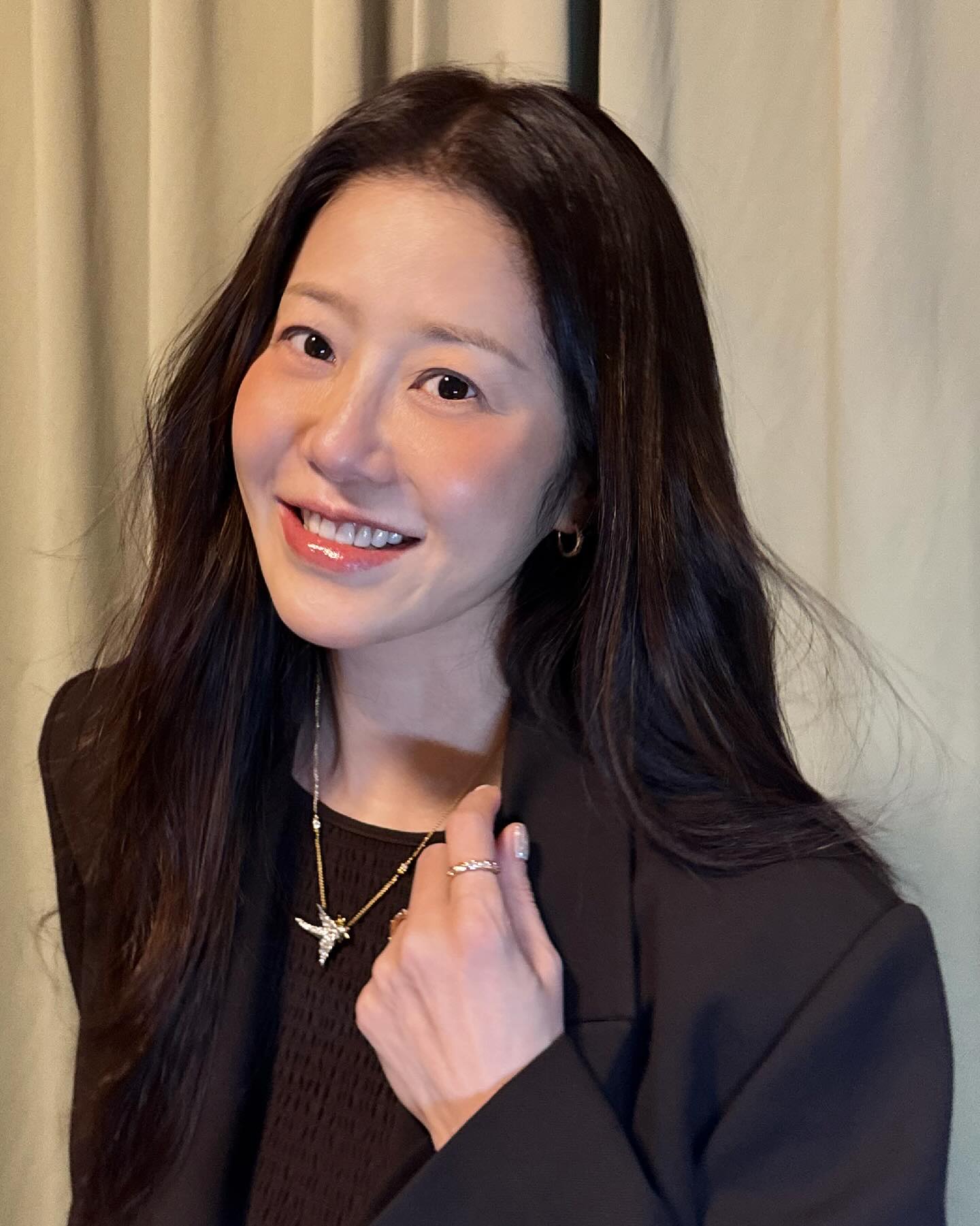 Nàng dâu hào môn nổi tiếng gây tranh cãi vì 55 tuổi mà níu kéo tuổi tác quá lố?- Ảnh 6.