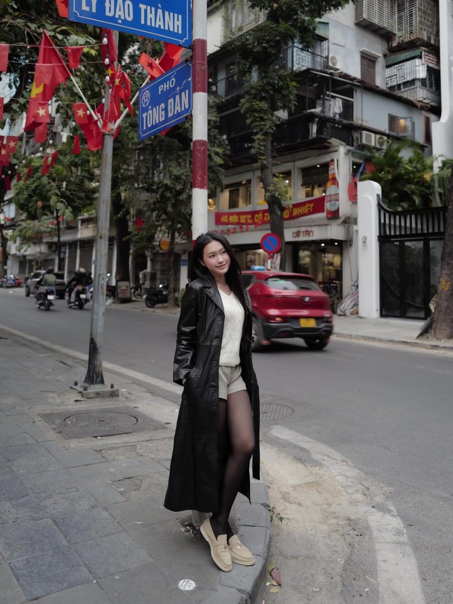 Giày loafer giúp nàng hoàn thiện bản phối nhẹ nhàng và thanh lịch- Ảnh 12.