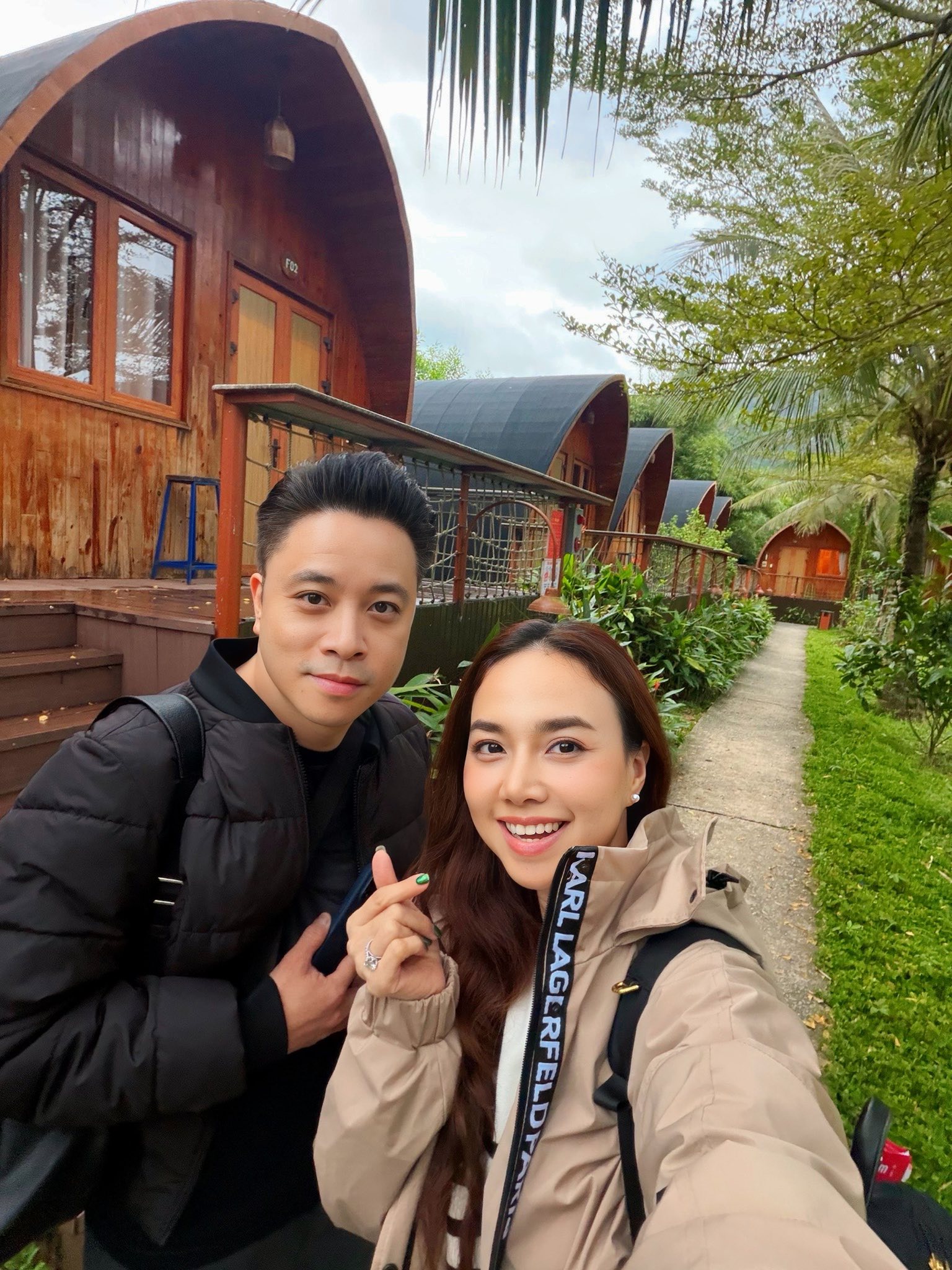 Mỹ nhân Việt kỷ niệm 10 năm kết hôn với đạo diễn trăm tỷ- Ảnh 9.