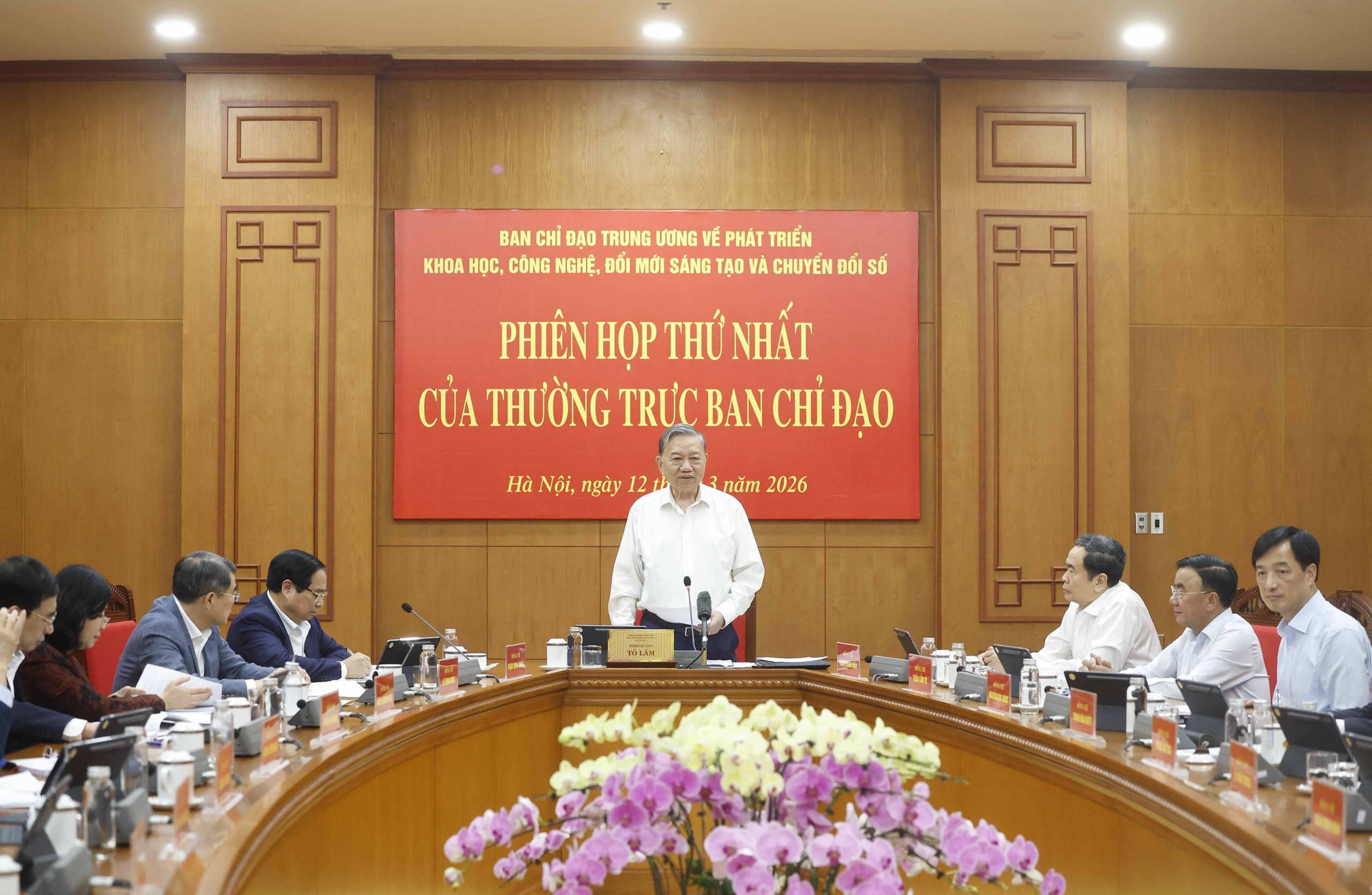 Tổng Bí thư - Ảnh 2.