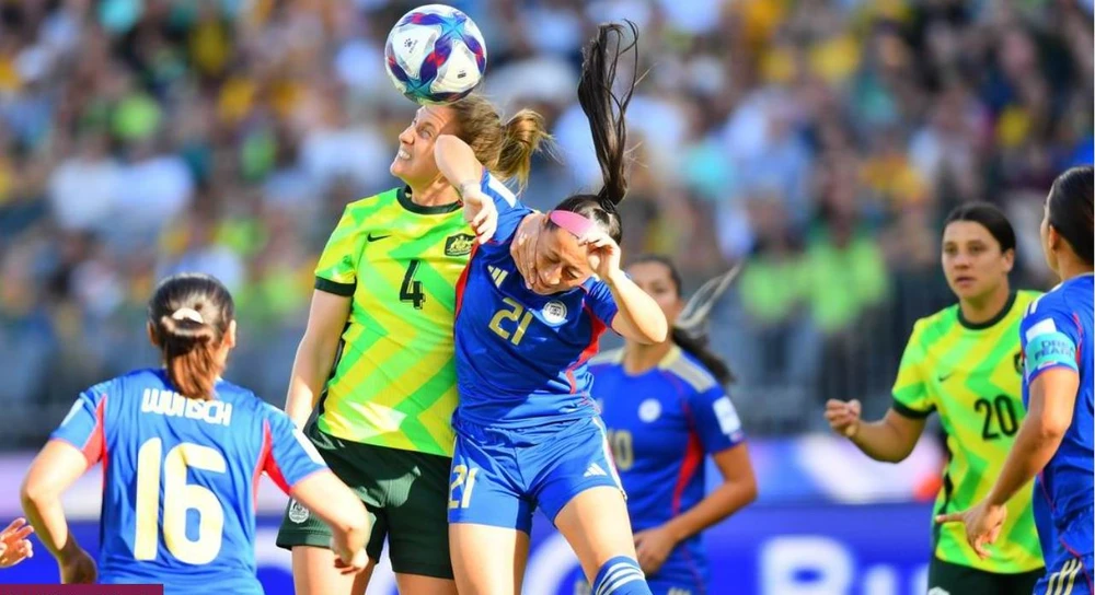 Khai-mac- Asian- Cup.jpg