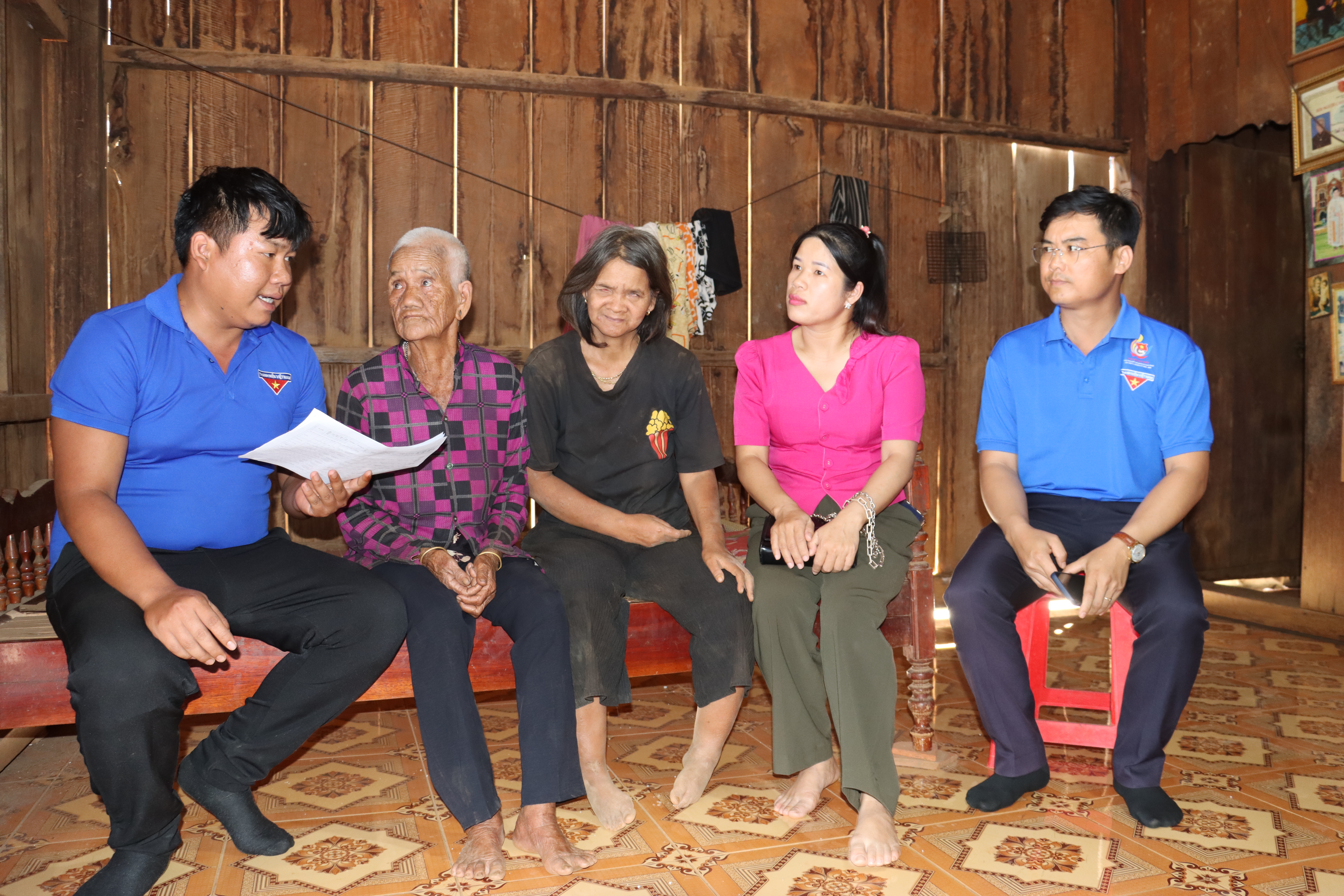 Để cử tri là người yếu thế được tham gia ngày hội bầu cử - Ảnh 7.