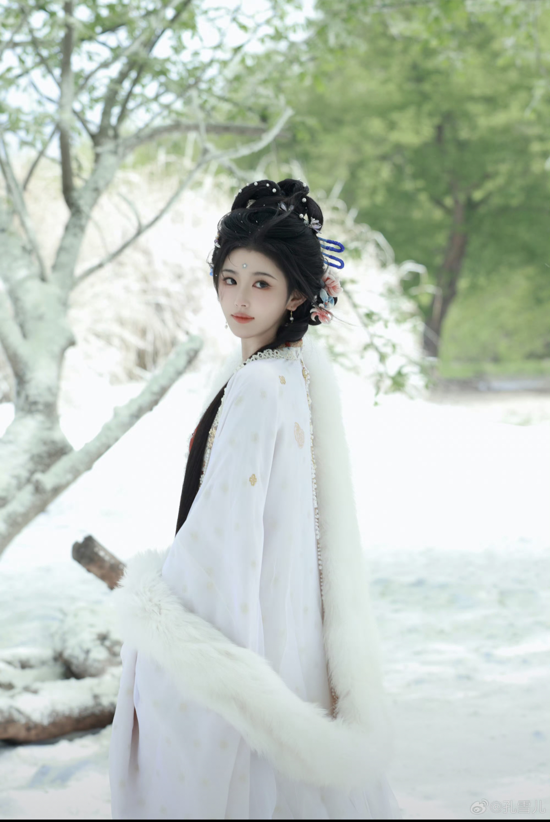 Chưa từng thấy phim Trung Quốc nào nhiều mỹ nhân đến vậy: Từ búp bê cổ trang đến Bạch Tuyết đời thực, ai cũng đẹp hết sảy- Ảnh 7.