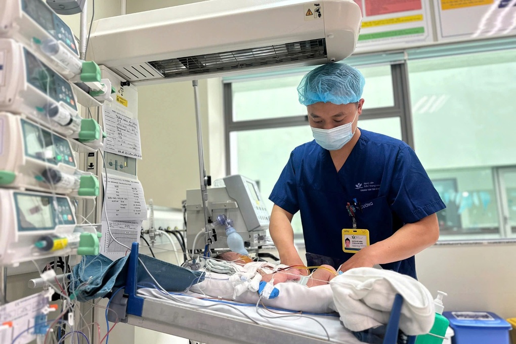 Hơn 10.000 ca mổ tim, Trung tâm Tim mạch BV Nhi Trung ương được vinh danh - 3