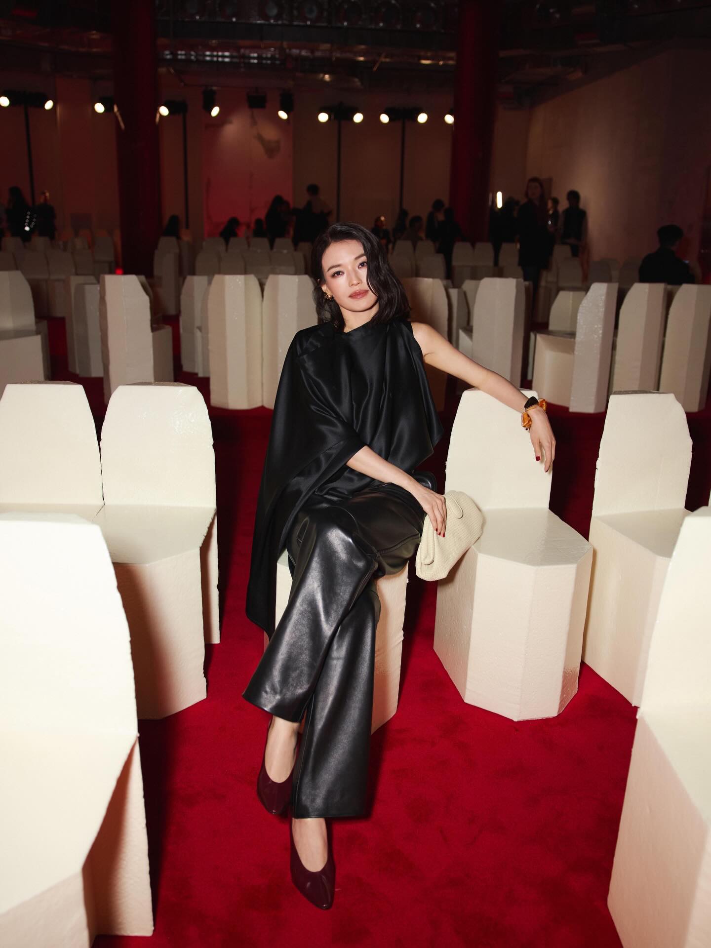 Jeon Ji Hyun vs Thư Kỳ: Cặp kỳ phùng địch thủ U50 ầm ĩ nhất lúc này, chỉ ngắm thôi chứ không thể lựa chọn- Ảnh 6.