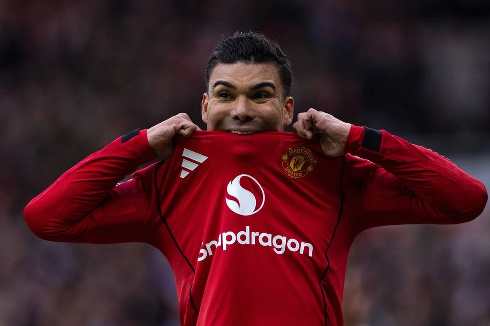 MU-CASEMIRO.jpg