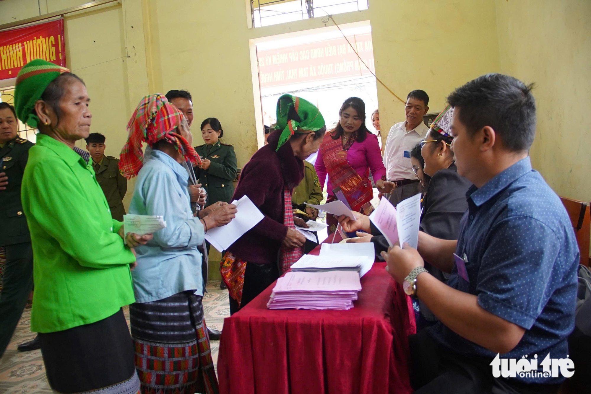 bầu cử - Ảnh 2.