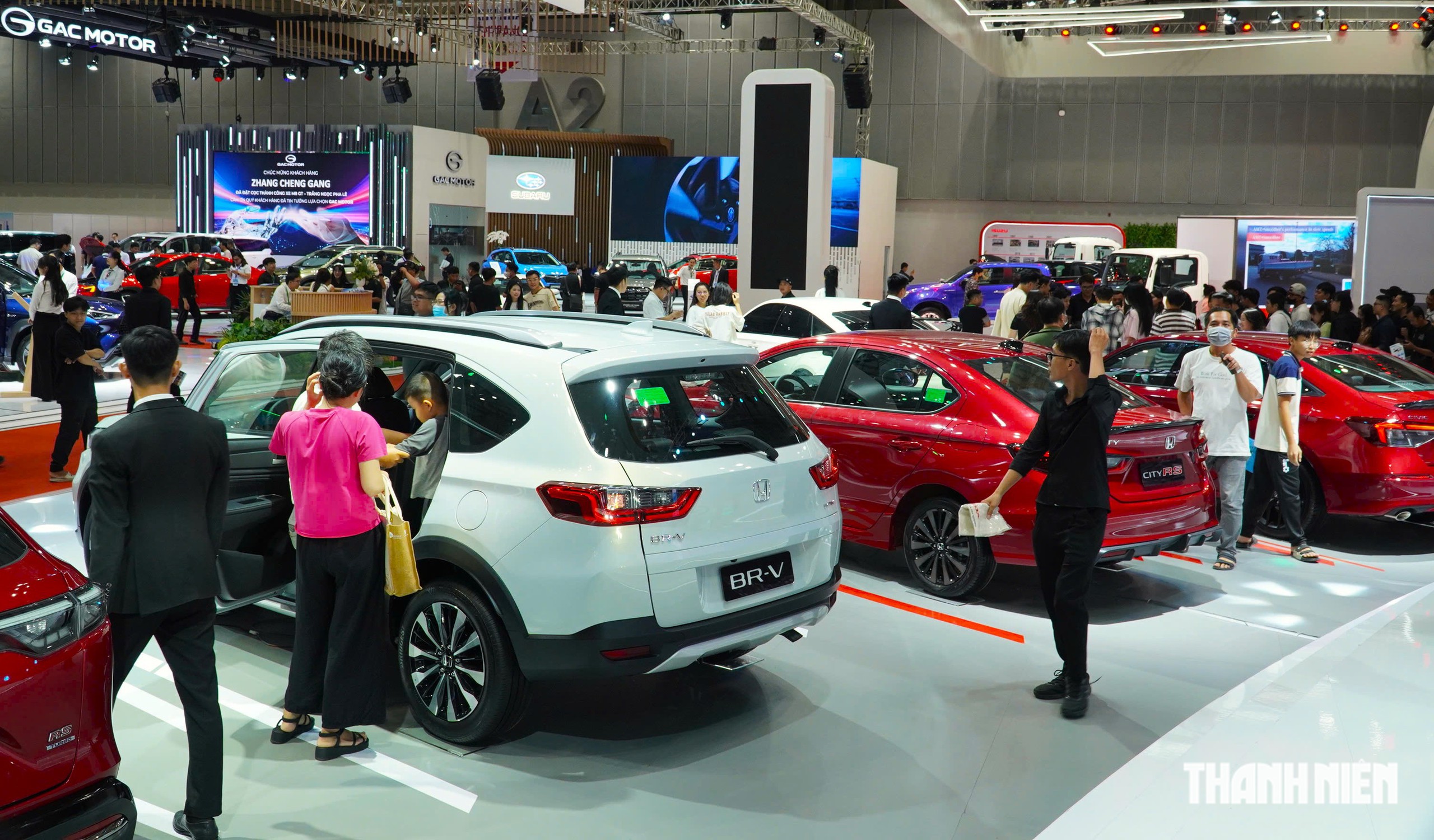 Xe gia đình cỡ nhỏ: VinFast Limo Green lại cho Mitsubishi Xpander 'hít khói' doanh số - Ảnh 4.