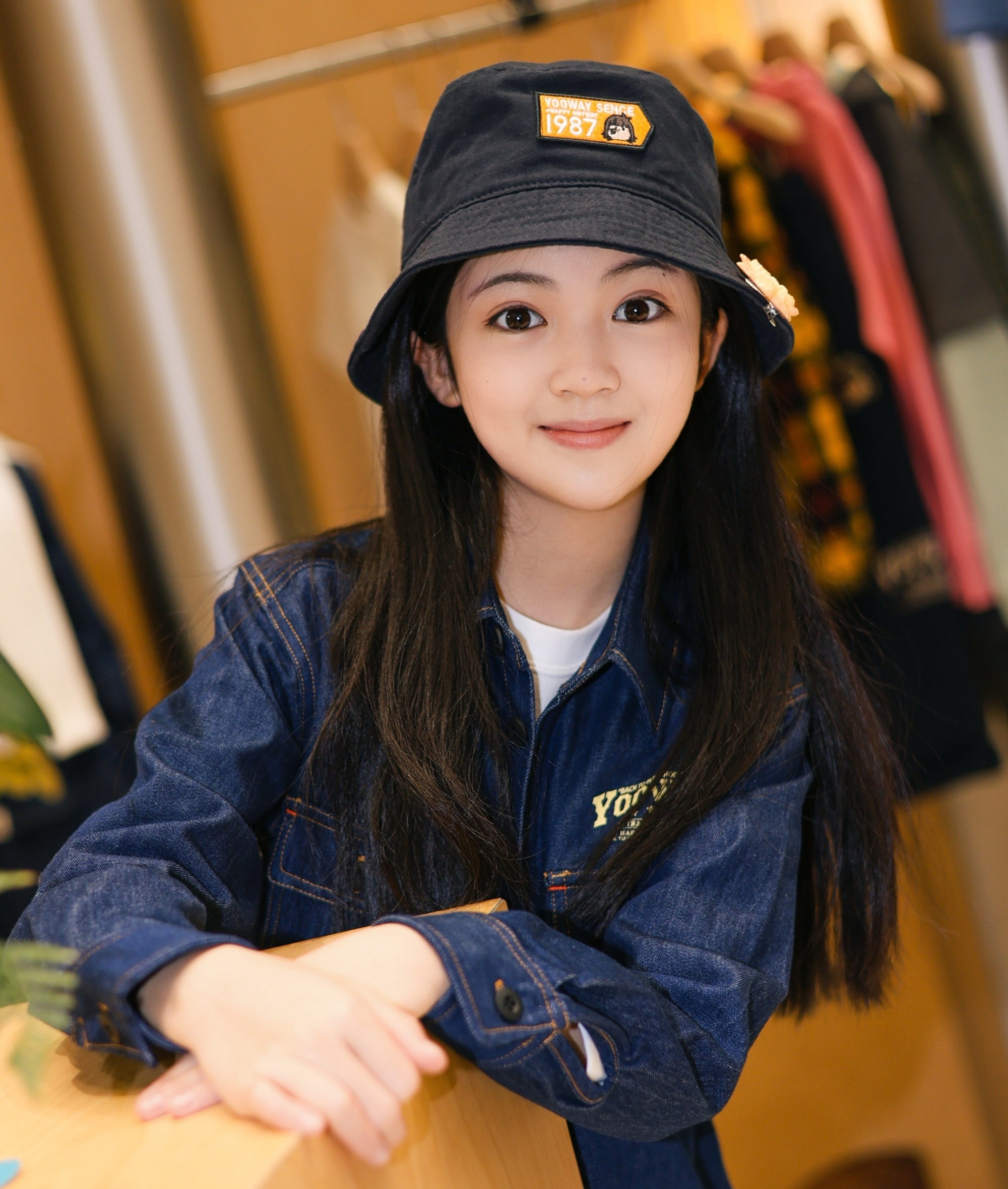 Hiếm lắm mới có cô bé 12 tuổi đã ra dáng mỹ nhân: Nhan sắc bạc tỷ không mua nổi, 1 năm đóng 12 phim quá đỉnh- Ảnh 3.