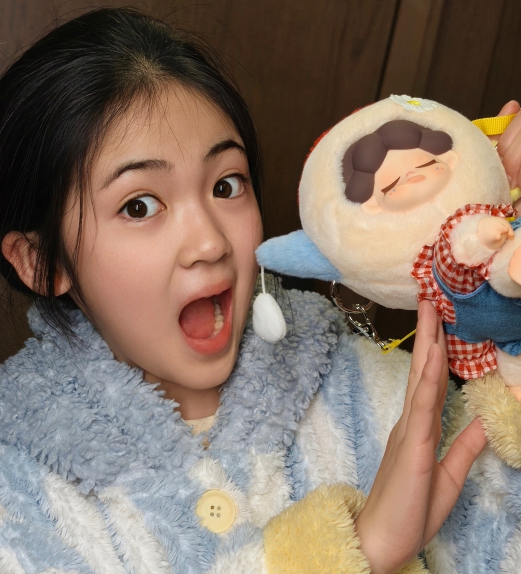 Hiếm lắm mới có cô bé 12 tuổi đã ra dáng mỹ nhân: Nhan sắc bạc tỷ không mua nổi, 1 năm đóng 12 phim quá đỉnh- Ảnh 10.