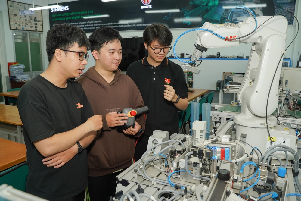 Đại biểu HĐND.jpg