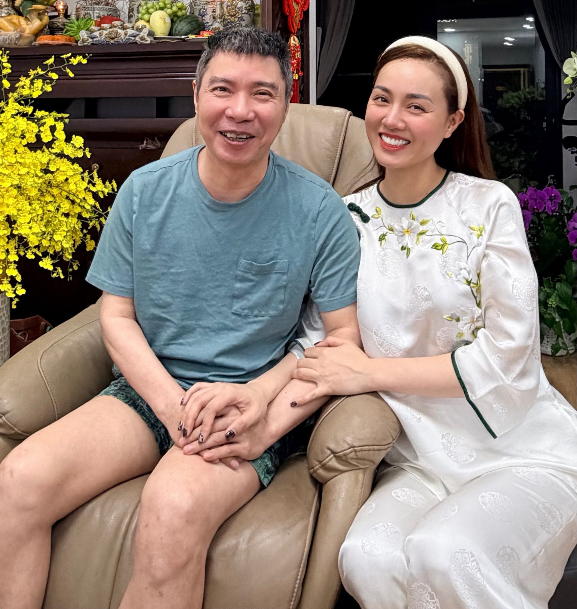 Vợ nghệ sĩ Công Lý căng thẳng: 