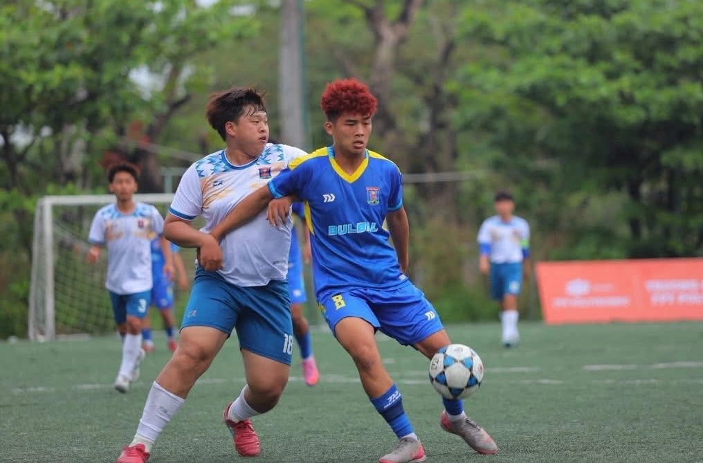 Sau hành trình rực lửa, FPT Polytechnic Đà Nẵng chạm tay cúp vàng SP7 2026- Ảnh 4.