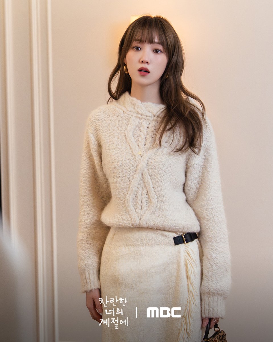 Mọi sự trên đời đều tương đối, chỉ visual này là tuyệt đối: Xinh sang hết cỡ, ngắm mà sướng cả người- Ảnh 5.