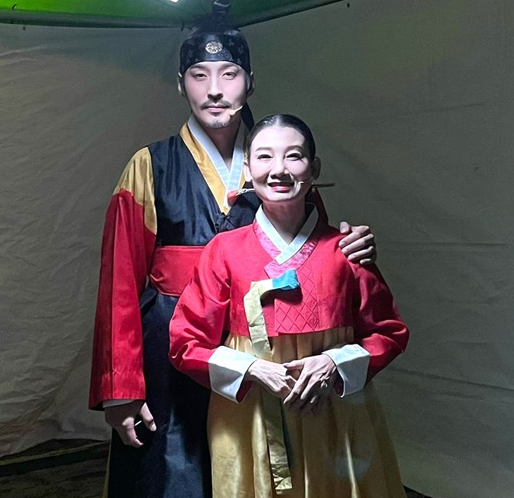 NSND duy nhất được báo Hàn tung hô là “diễn viên quốc dân”: U50 là Giám đốc nhà hát, tự nhận giàu nhất giới nghệ sĩ- Ảnh 4.