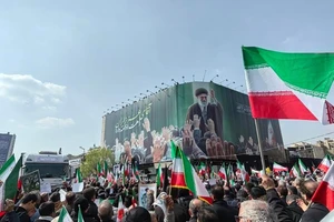 Ông Trump để mở khả năng đưa quân vào Iran, giới quan sát nói gì?