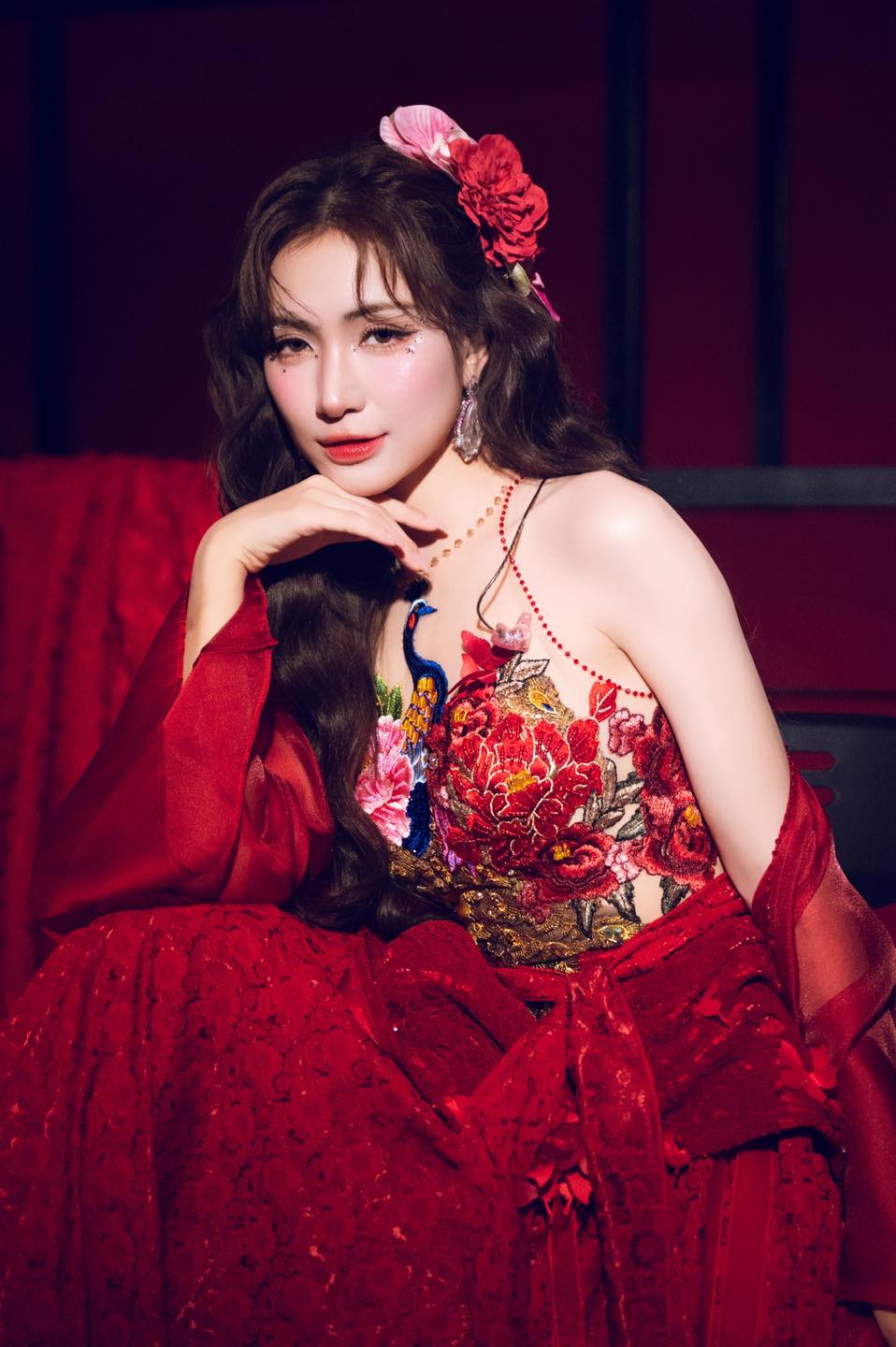 Chưa ai làm được như Hoàng Thùy Linh- Ảnh 4.