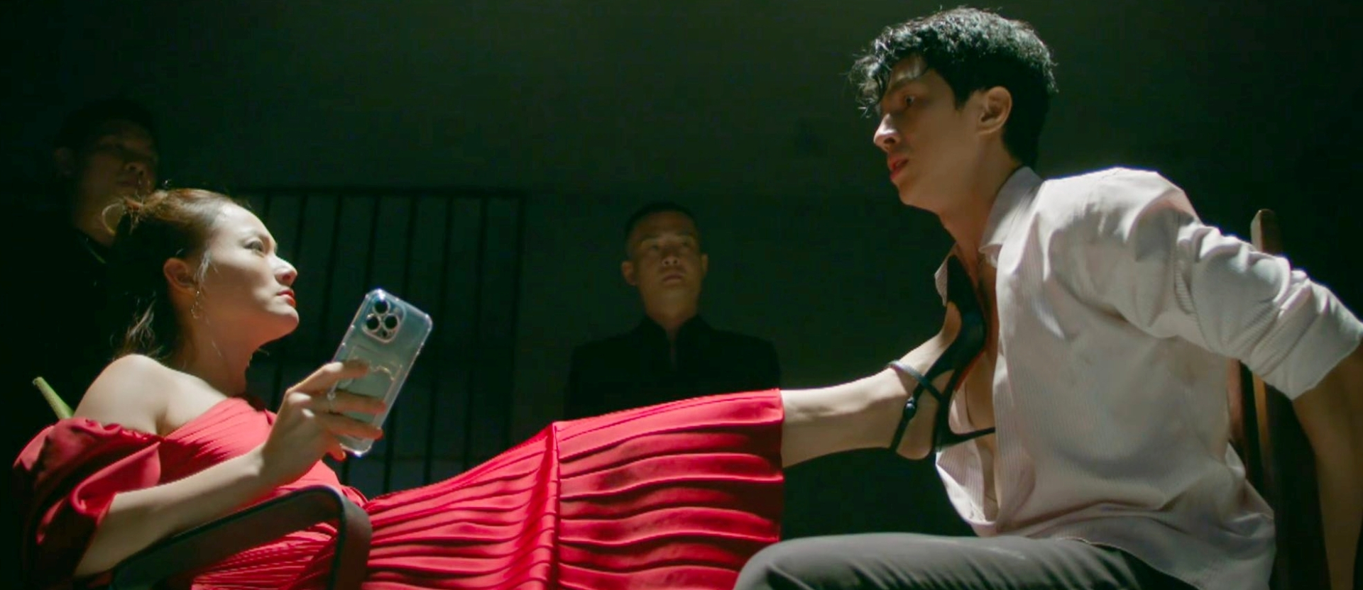 Không ai điên như Lan Phương- Ảnh 3.