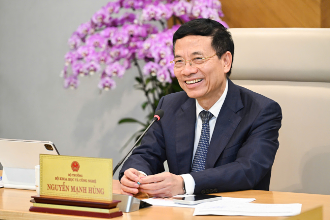 Bộ trưởng Nguyễn Mạnh Hùng tại buổi gặp mặt nhân 1 năm hợp nhất Bộ Khoa học và Công nghệ và Bộ Thông tin và Truyền thông. Ảnh: Giang Huy