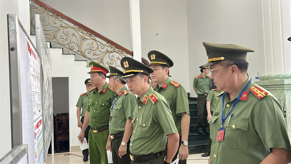 công an tp cần thơ,bầu cử,bỏ phiếu sớm, phường cái khế