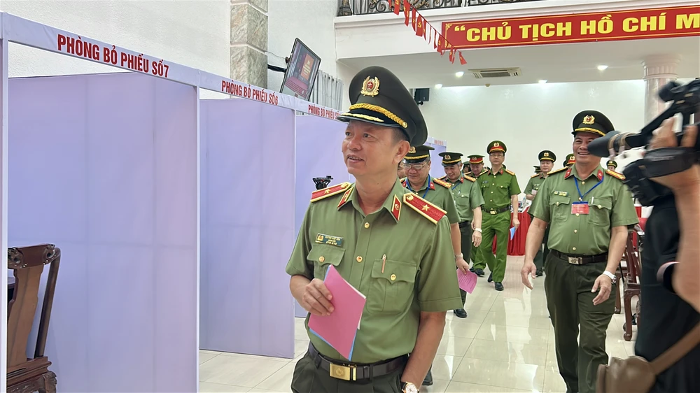 công an tp cần thơ,bầu cử,bỏ phiếu sớm, phường cái khế