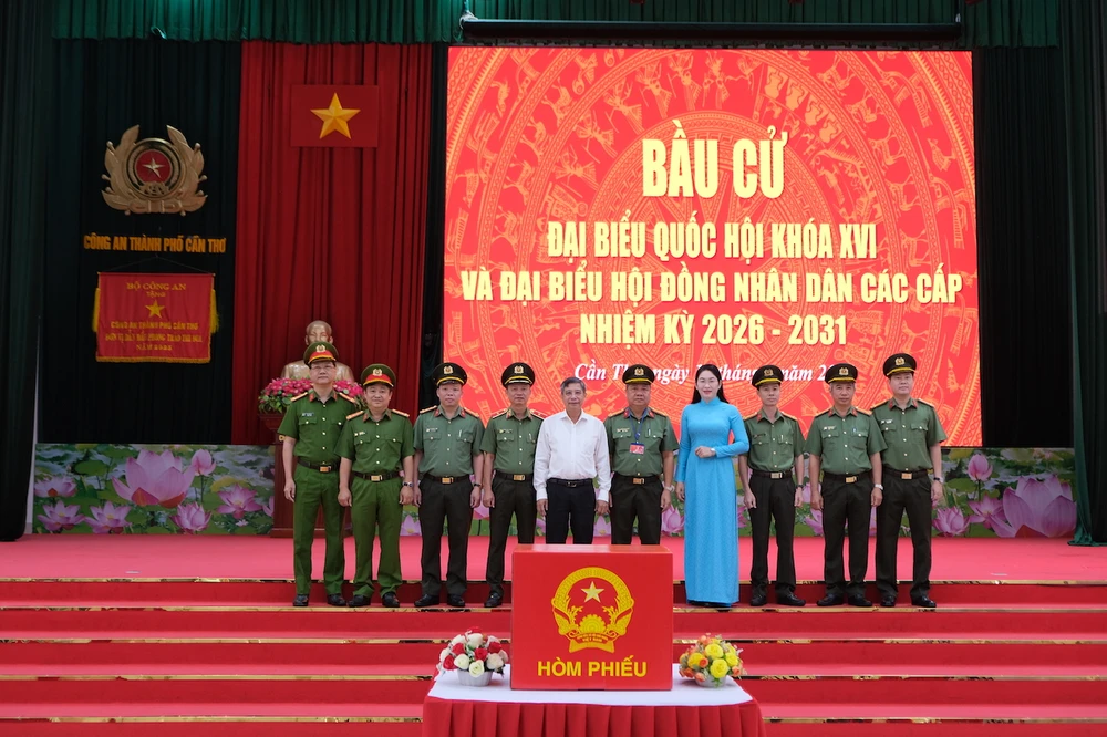 công an tp cần thơ,bầu cử,bỏ phiếu sớm, phường cái khế