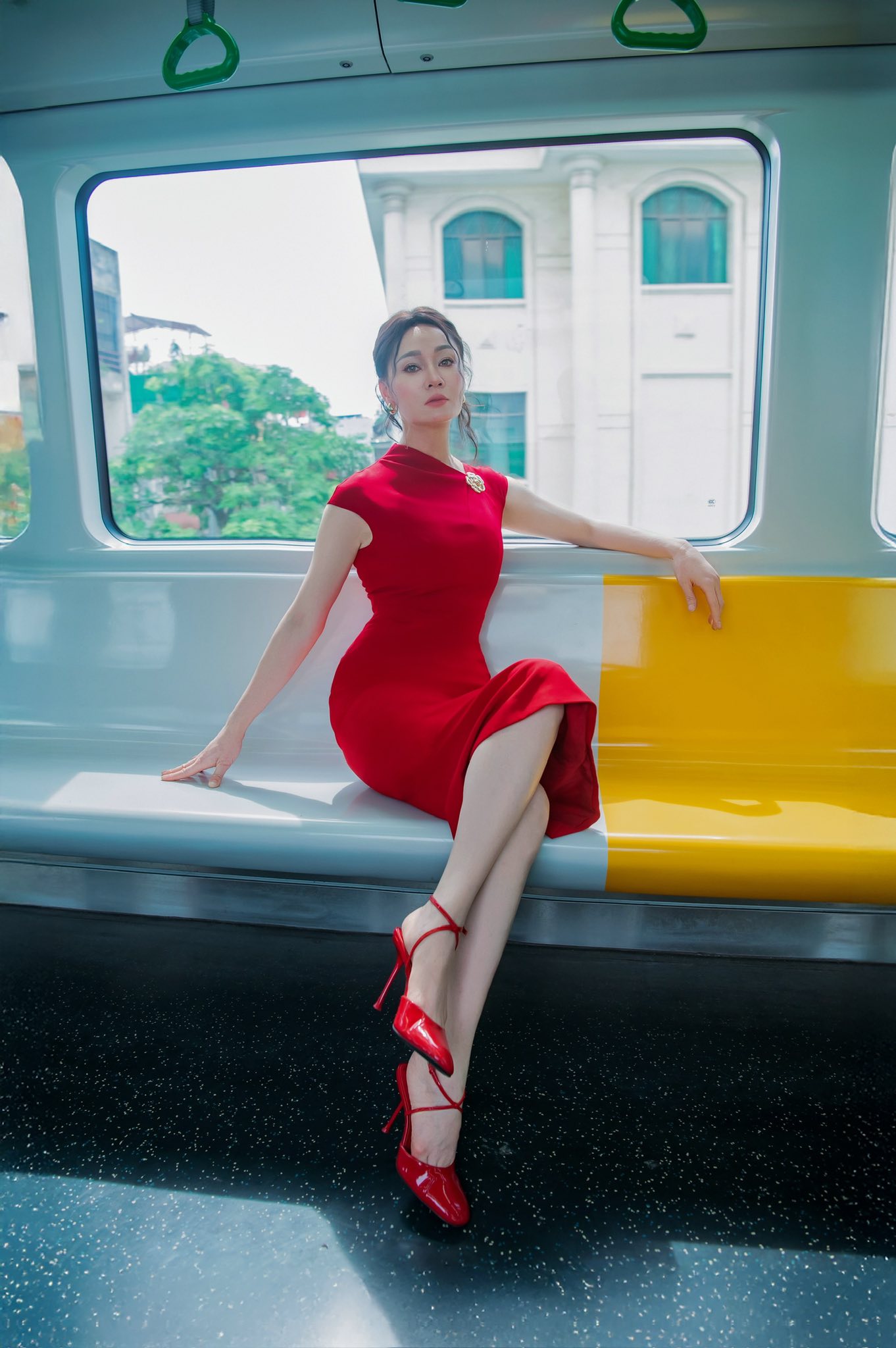 Mẹ đơn thân là NSƯT có đôi mắt đẹp buồn nhất Việt Nam: U50 sống 1 mình trong nhà 131m2 ở phố Tố Hữu- Ảnh 4.